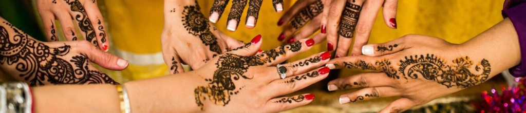 Henna artist in Dubai