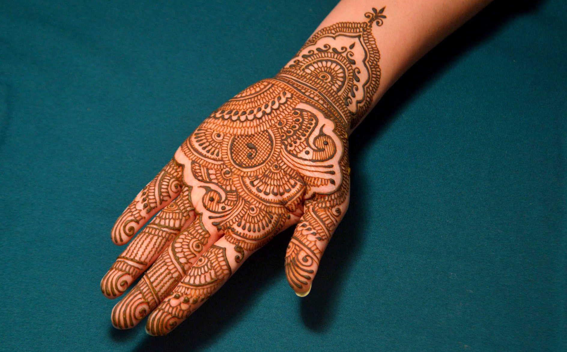 Intricate Lace Patterns Henna Design