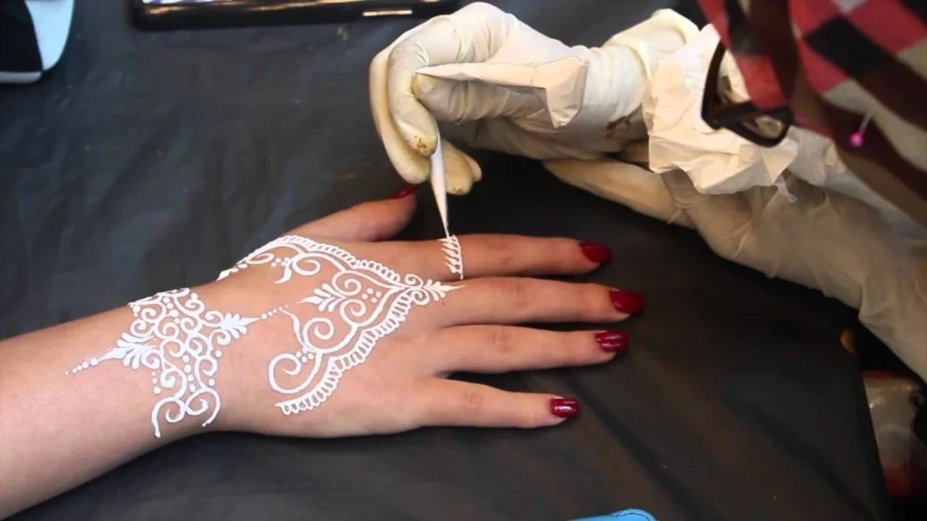 White Henna Artists in Dubai