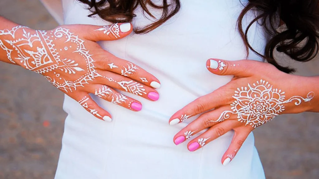 Fingers white henna designs